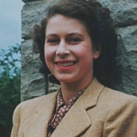 الملكة إليزابيث- الصورة من موقع Royal Central