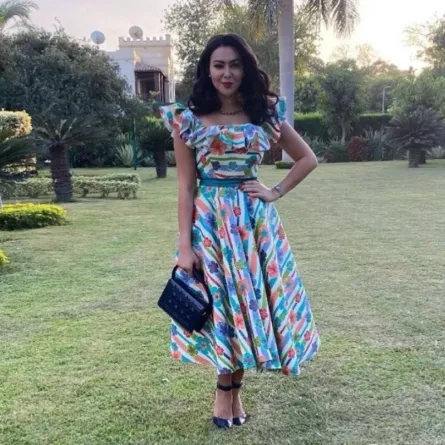 فستان منعش من ميرهان حسين