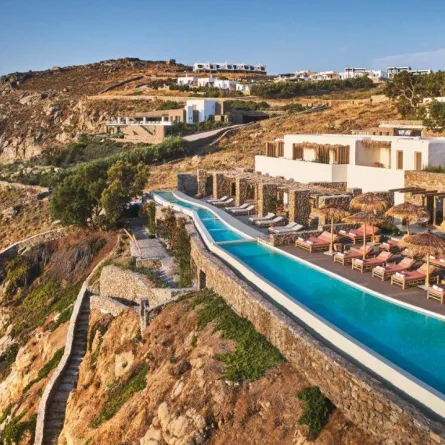 جولة على أجمل فنادق ميكونوس