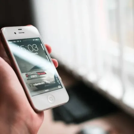 صورة هاتف آيفون 4s