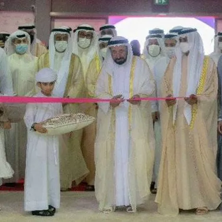 حاكم الشارقة يفتتح الدورة الـ13 من مهرجان الشارقة القرائي للطفل - الصورة من حساب المكتب الإعلامي لحكومة الشارقة على تويتر