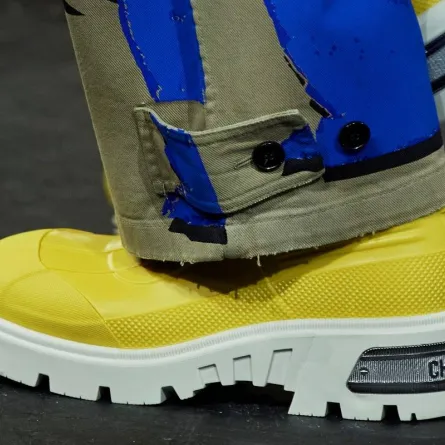 أحذية رياضية ملوّنة من ديور Dior