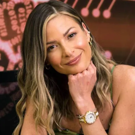 باميلا الكيك - صورة من صفحتها الرسمية على موقع " انستغرام"