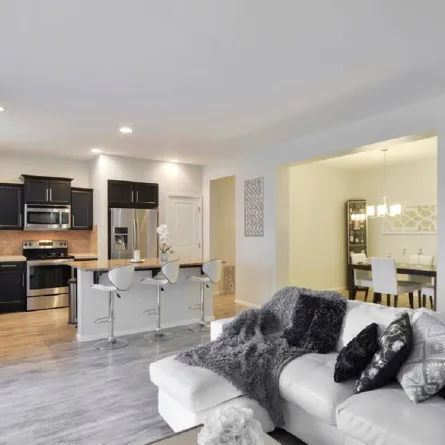 الإضاءة.. العنصر الأهمّ في الديكورات المودرن