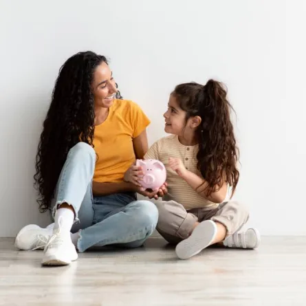 صورة لأم مع طفلتها