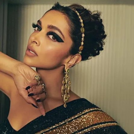 مكياج ديبيكا في مهرجان كان