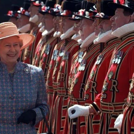 الملكة إليزابيث- الصورة من حساب The Royal Family على إنستغرام