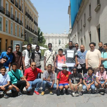 رعاية الأيتام