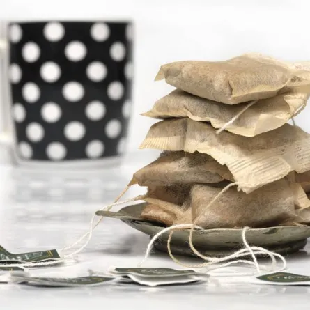 استخدامات بواقي الشاي في الأعمال المنزليّة 