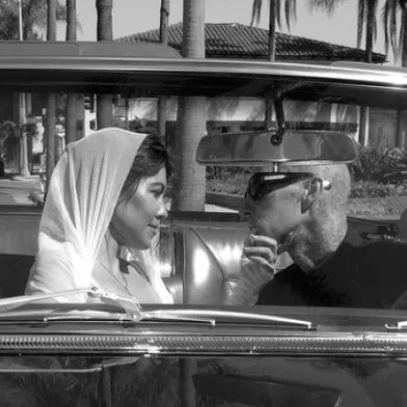 كورتني كارداشيان وترافيس باركر - الصورة من حساب النجمة على انستغرام