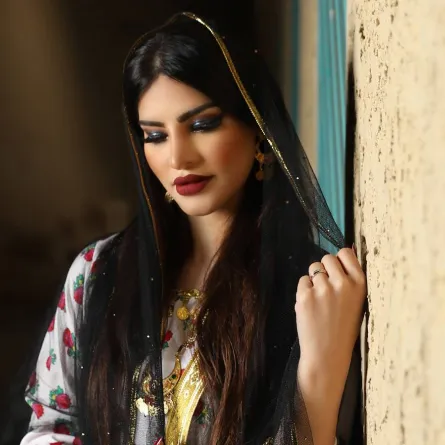 الفنانة حصة البلوشي: الشهرة السريعة أصبحت مرتبطة بمواقع التواصل الاجتماعي