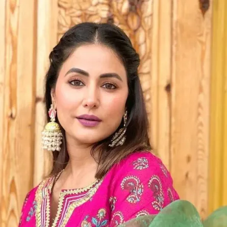 هينا خان- الصورة من حسابها على إنستغرام