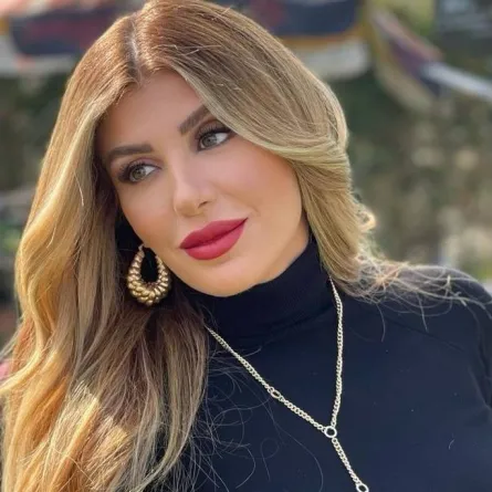 ريتا حرب- صورة من صفحتها الرسمية على " انستغرام"