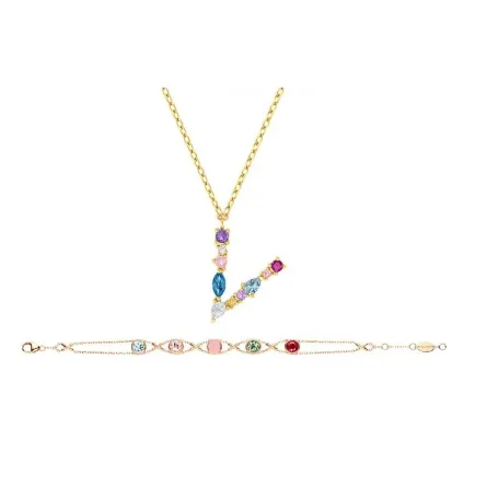 مجوهرات مرصّعة بأحجار متعددة الألوان لصيف 2022