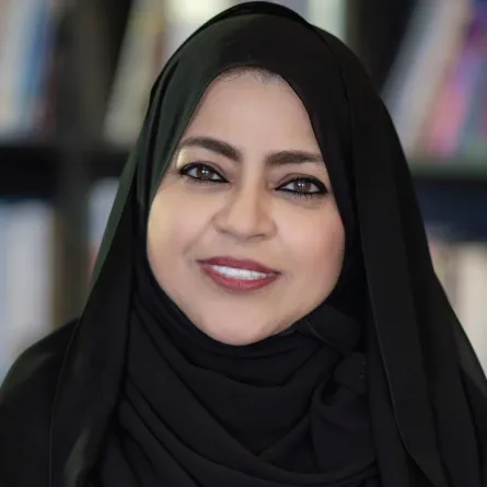 سميّة حارب السويدي، مديرة منطقة رأس الخيمة التعليمية، وعضوة المجلس الوطني الاتحادي