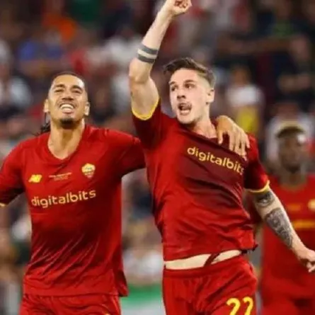 صورة لفرحة لاعبي روما