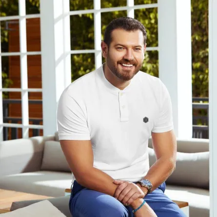 عمرو يوسف - صورة من حسابه على فيسبوك