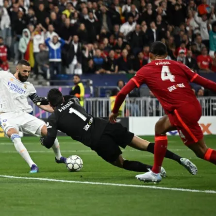 هدف ريال مرديد في ليفربول