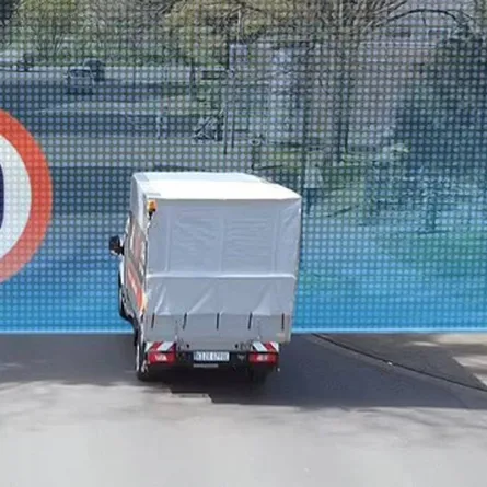 تكنولوجيا جديدة تحد من سرعة السيارات تلقائياً