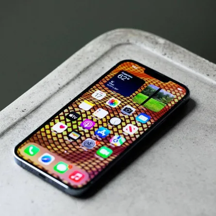 Iphone 14 pro - الصورة من موقع the verge