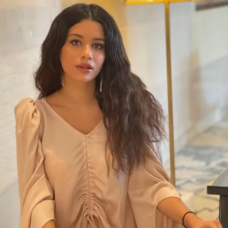 سينتيا خليفة - صورة من صفحتها الرسمية على " انستغرام" 