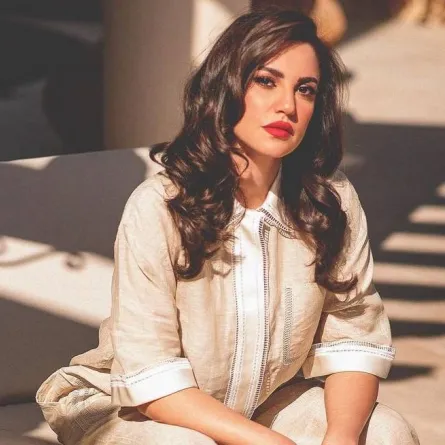 درة - صورة من صفحتها الرسمية على " انستغرام"