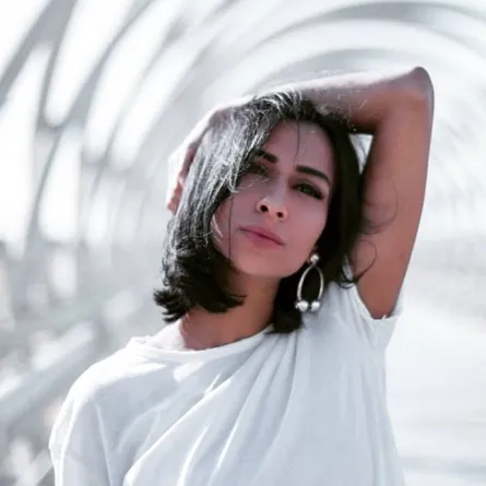 هنا جاد - صورة من صفحتها الرسمية على " انستغرام"