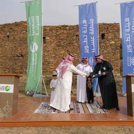 مذكرة تفاهم تعزيز مكانة منطقة عسير كوجهة سياحية عالمية