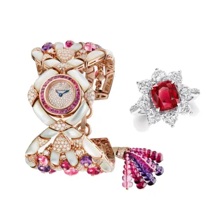 مجوهرات فاخرة مرصعة بالألماس والأحجار الكريمة الملونة للعروس