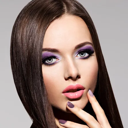 أساليب مكياج عيون بنفسجي خيارك الأجمل في صيف 2022