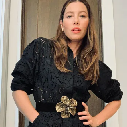 خطوط مكياج جيسيكا بيل