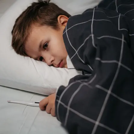 صورة لطفل مريض