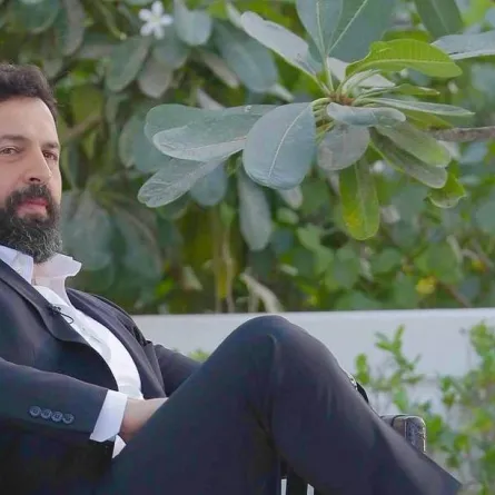 تيم حسن - صورة من صفحته الرسمية على " انستغرام"