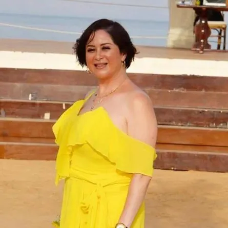 مي نور الشريف في حفل زفاف دنيا عبد العزيز- الصورة من حسابها على انستغرام