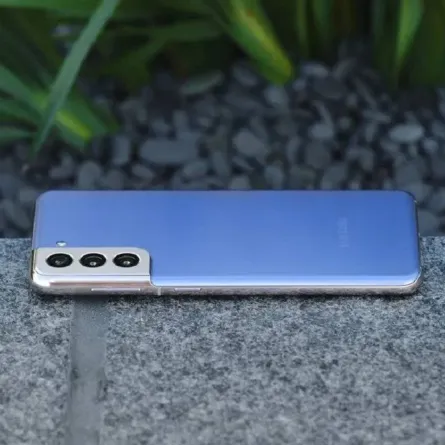 صورة لهاتف أندرويد