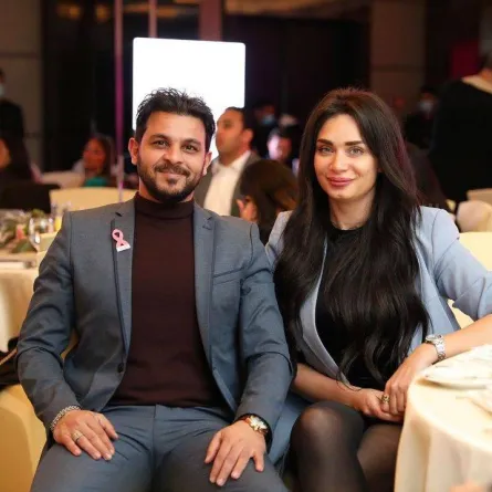 محمد رشاد وخطيبته غادة فتحي- الصورة من حسابه على انستغرام