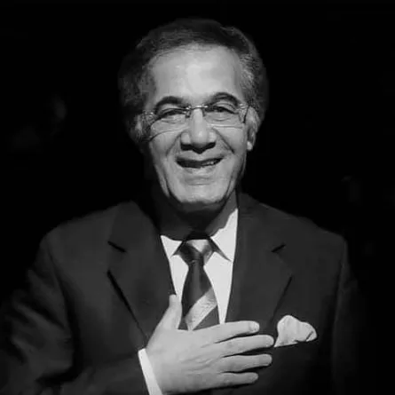 محمود ياسين - الصورة من حساب رانيا ابنته على انستجرام