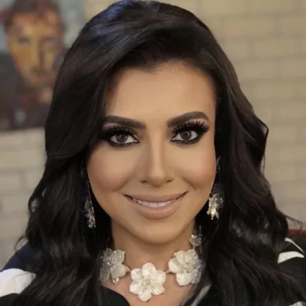 نشوى مصطفى - صورة من حسابها على فيسبوك