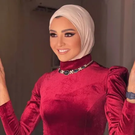 هلا رشدي - صورة من حسابها على إنستجرام