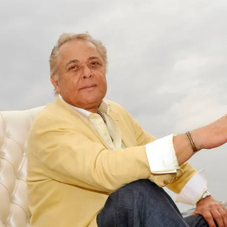 محمود عبد العزيز - الصورة من أرشيف المحرر