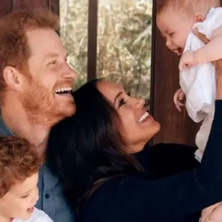 الأمير هاري وميغان ماركل مع آرتي وليليبت- الصورة من موقع Sky News