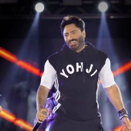 تامر حسني - صورة من الحفل عبر حسابه على إنستجرام