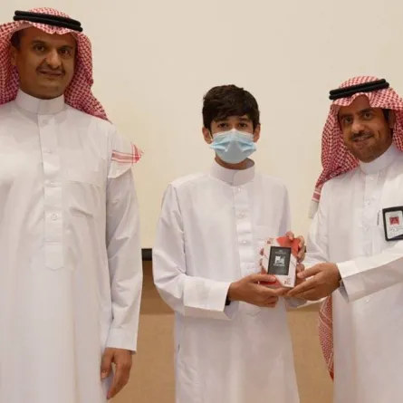 تكريم المتميزين في ختام مهرجان القراءة الحرة - الصورة من حساب مكتبة الملك عبدالعزيز