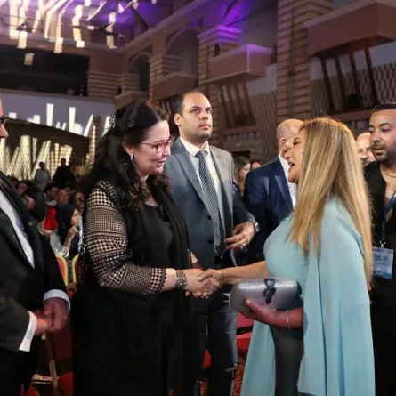 وزيرة  الثقافة ترحب بالنجمة ليلى علوي  .الصورة  من موقع  الوزارة على الفيسبوك