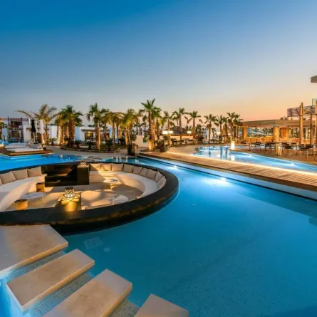 أجمل المنتجعات الفاخرة في جزيرة كريت