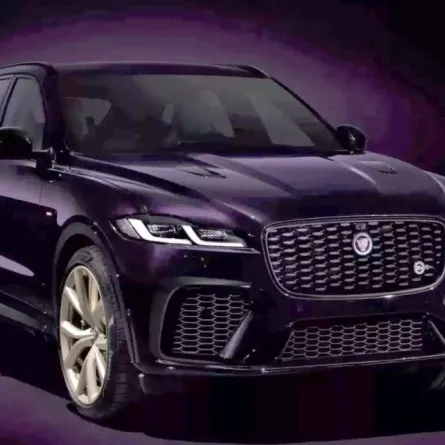 جاكوار تطلق الإصدار الحصري F-PACE SVR 1988