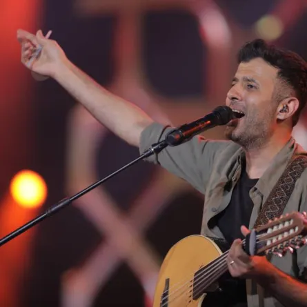 حمزة نمرة - الصورة من الشركة المنظمة بنش مارك 