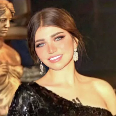 ياسمين الخطيب - الصورة من حسابها الشخصي على الفيس بوك