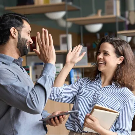 كيف نصبح أشخاصاً جديرين بالثقة؟