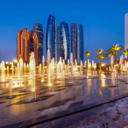  تأثير جائحة كورونا على الأطفال والأسر في أبوظبي. الصورة من "وام"